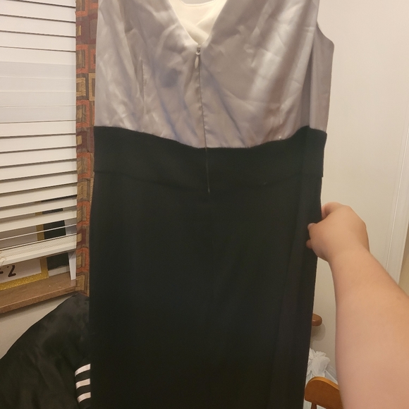 London Style Size 12 Silver and Black Dress - Picture 3 of 3